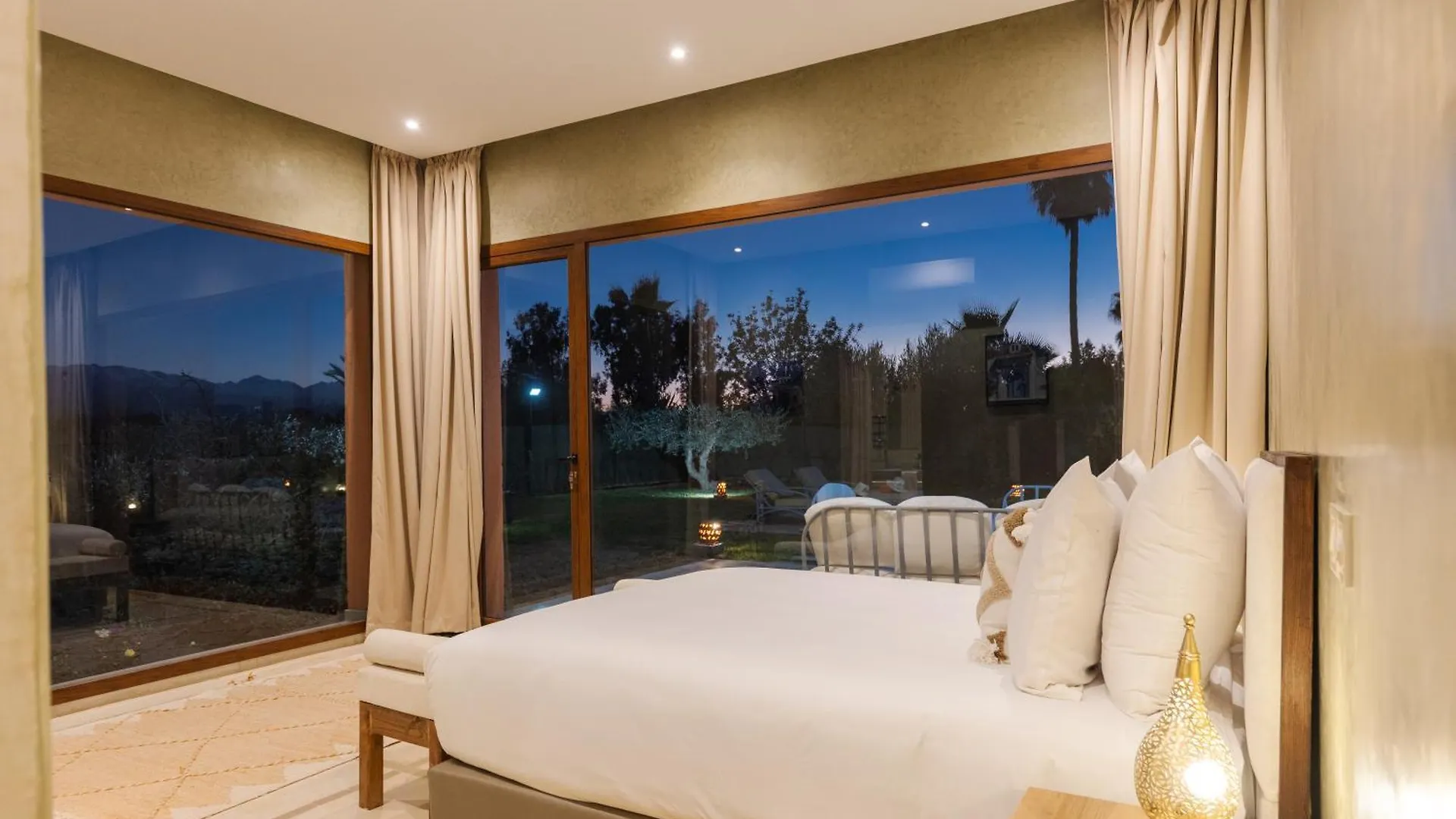 Les Roses By La Siredrah Hotel Ait Bou Zguia Morocco