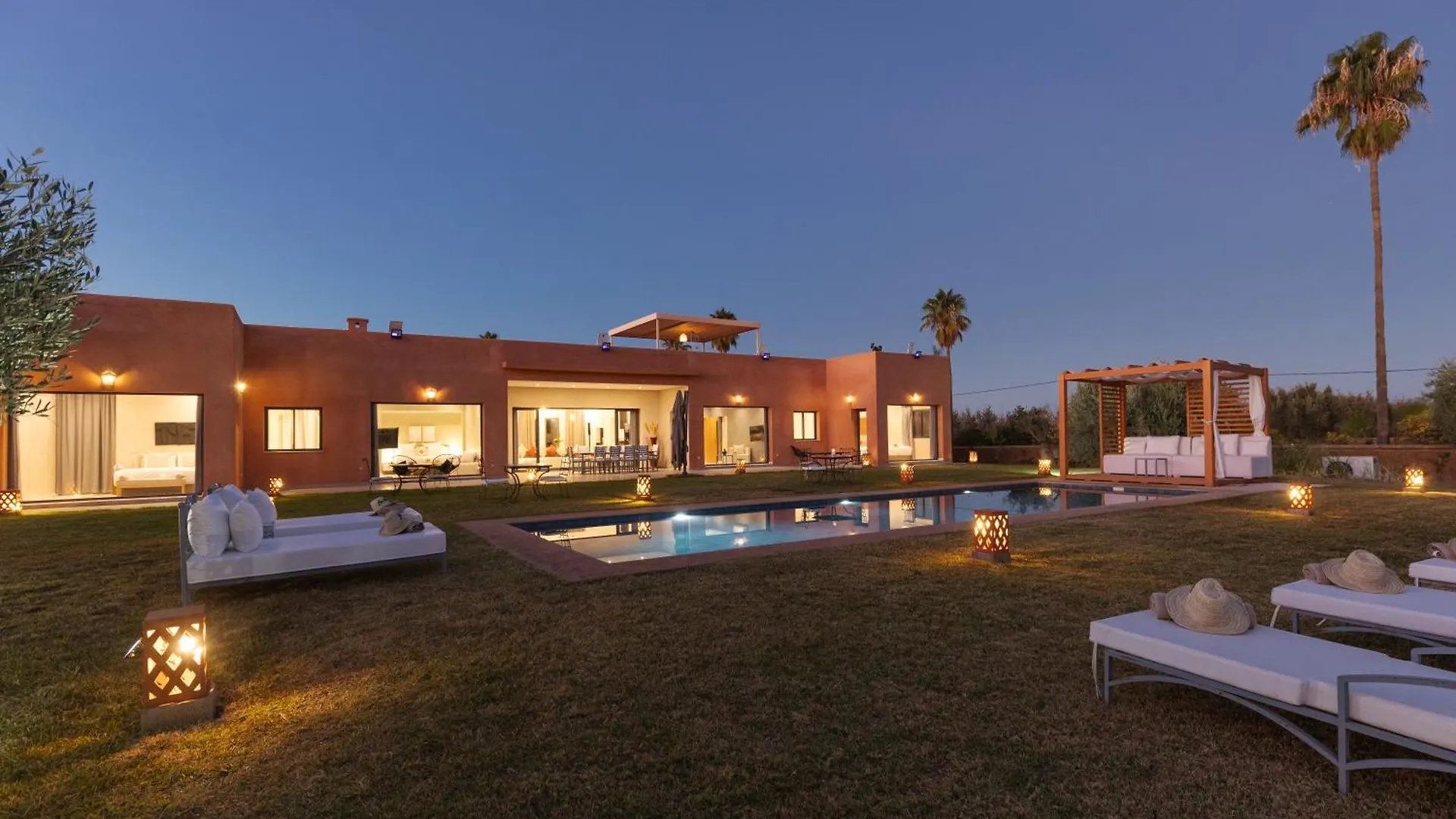 Les Roses By La Siredrah Hotel Ait Bou Zguia Morocco