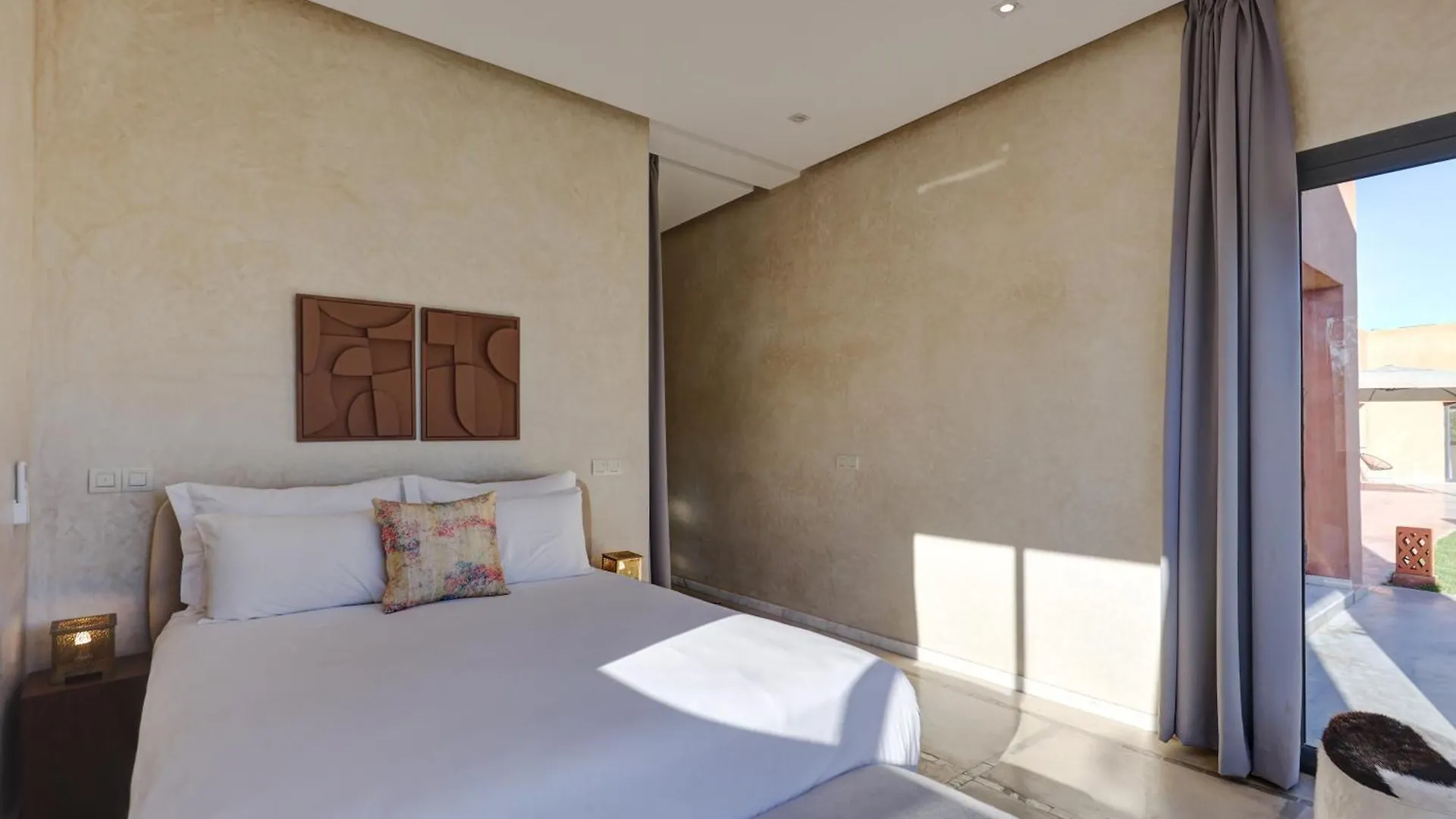 Les Roses By La Siredrah Hotel Ait Bou Zguia