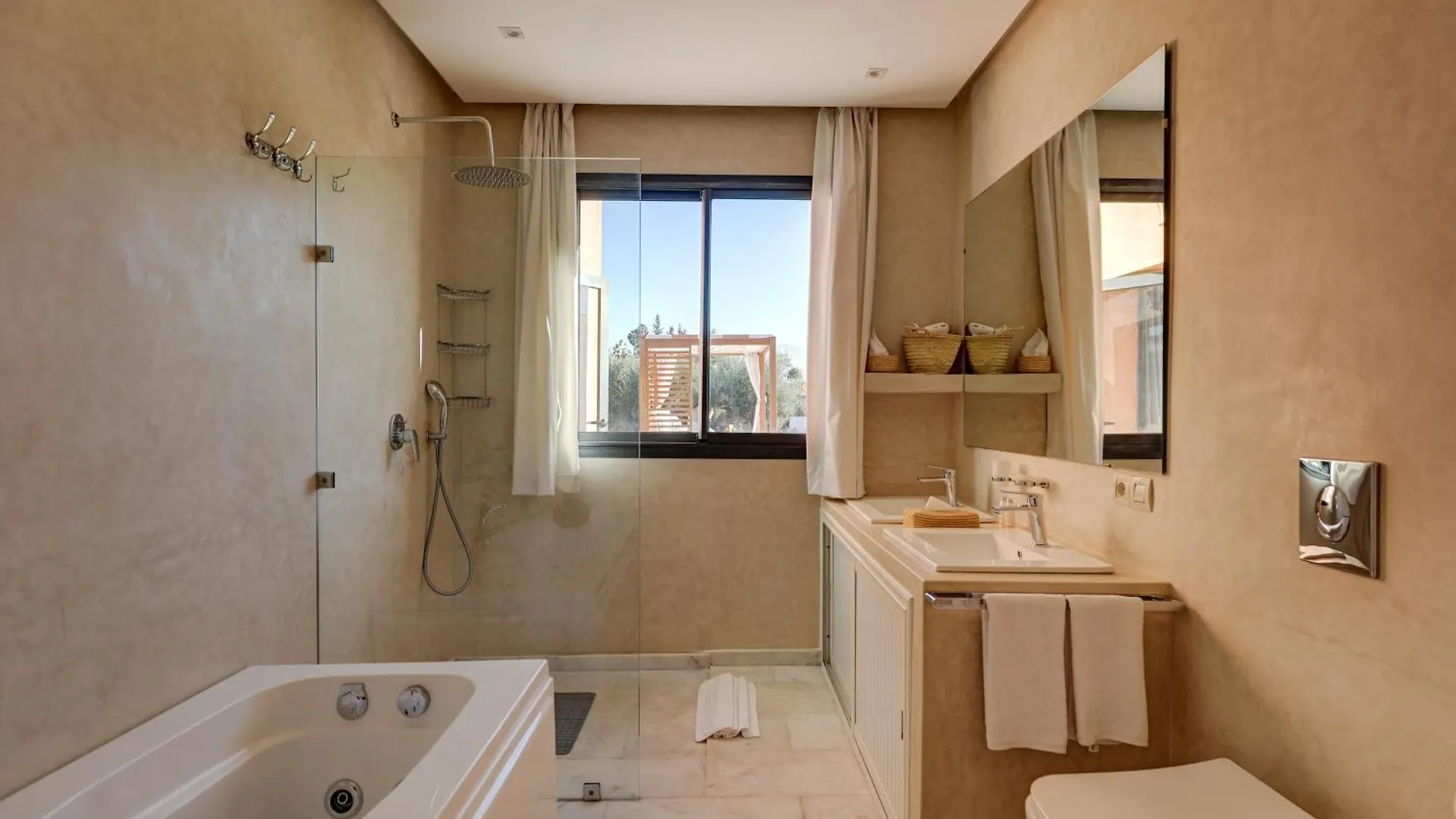 Guest house Les Roses By La Siredrah Hotel Ait Bou Zguia